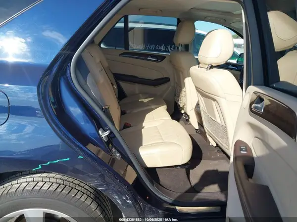 4JGDA5JB4GA786879 2016 MERCEDES-BENZ GLE - Image 8