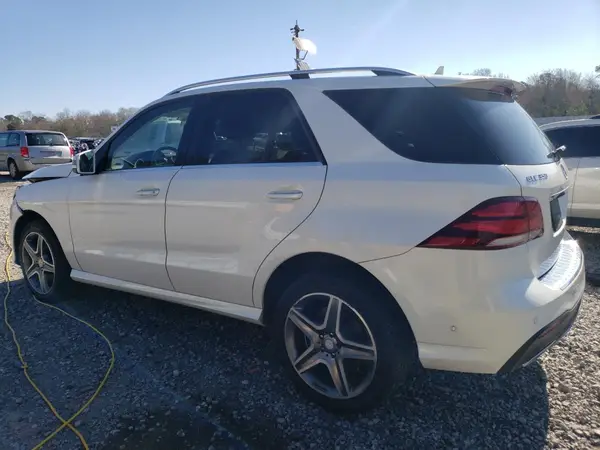 4JGDA5JB4GA809402 2016 MERCEDES-BENZ GLE - Image 2