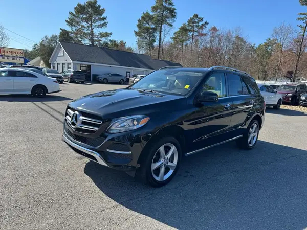 4JGDA5JB4HA818196 2017 MERCEDES-BENZ GLE - Image 2