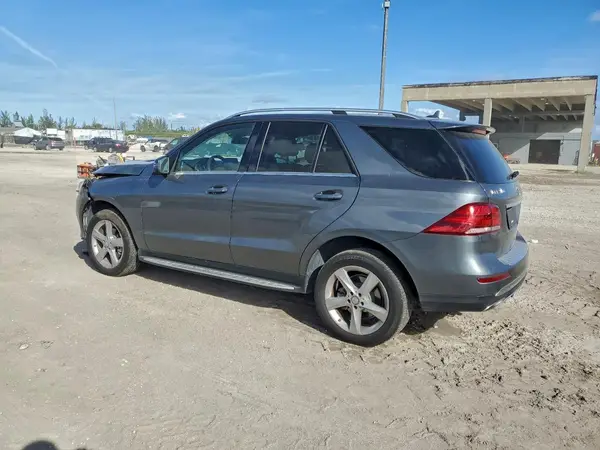 4JGDA5JB4HA830896 2017 MERCEDES-BENZ GLE - Image 2
