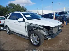 4JGDA5JB4HA833040 2017 MERCEDES-BENZ GLE