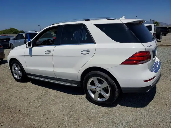 4JGDA5JB4HA843518 2017 MERCEDES-BENZ GLE - Image 2