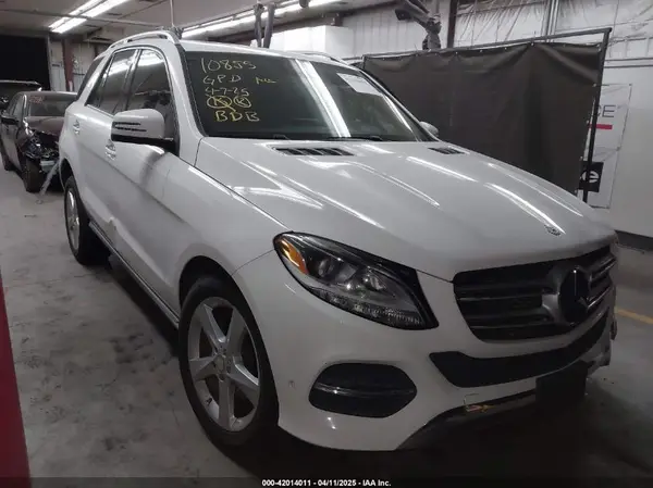 4JGDA5JB4HA846628 2017 MERCEDES-BENZ GLE - Image 1