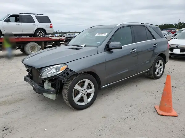 4JGDA5JB4HA848833 2017 MERCEDES-BENZ GLE - Image 1