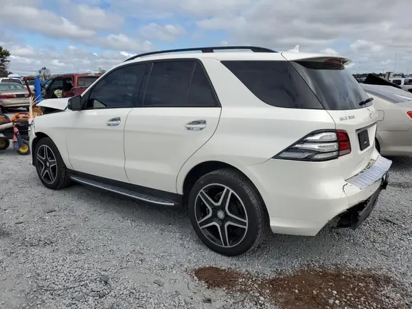 4JGDA5JB4HA853658 2017 MERCEDES-BENZ GLE - Image 2