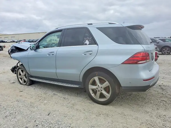 4JGDA5JB4HA901563 2017 MERCEDES-BENZ GLE - Image 2