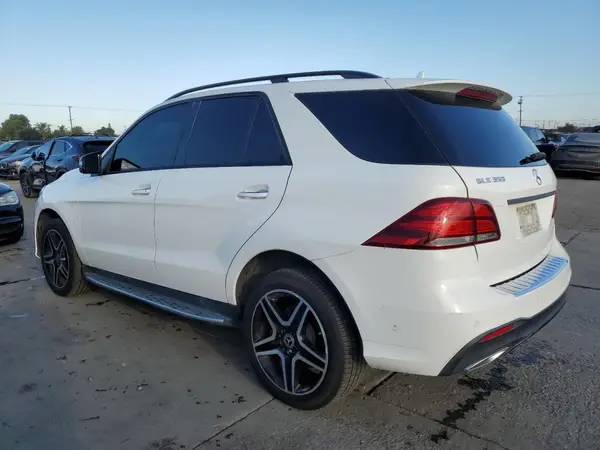 4JGDA5JB4HA907766 2017 MERCEDES-BENZ GLE - Image 2