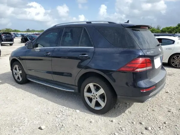 4JGDA5JB4HA909503 2017 MERCEDES-BENZ GLE - Image 2
