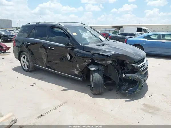 4JGDA5JB4HA977848 2017 MERCEDES-BENZ GLE - Image 1