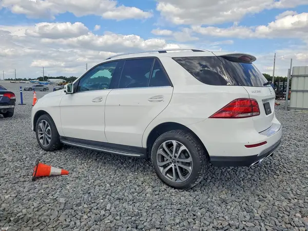 4JGDA5JB4JB061963 2018 MERCEDES-BENZ GLE - Image 2