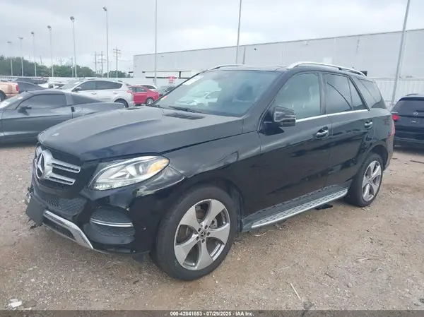 4JGDA5JB4JB121210 2018 MERCEDES-BENZ GLE - Image 2