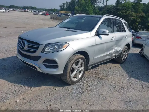 4JGDA5JB4JB129369 2018 MERCEDES-BENZ GLE - Image 2