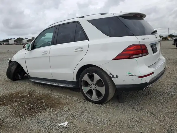 4JGDA5JB5GA633072 2016 MERCEDES-BENZ GLE - Image 2