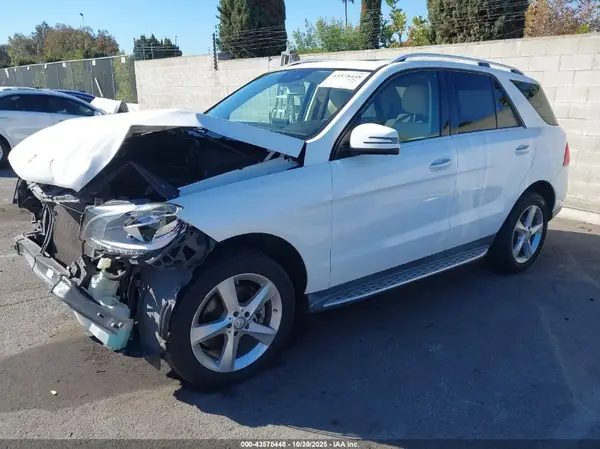 4JGDA5JB5GA662443 2016 MERCEDES-BENZ GLE - Image 2