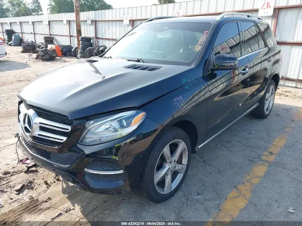 4JGDA5JB5GA727131 2016 MERCEDES-BENZ GLE - Image 2