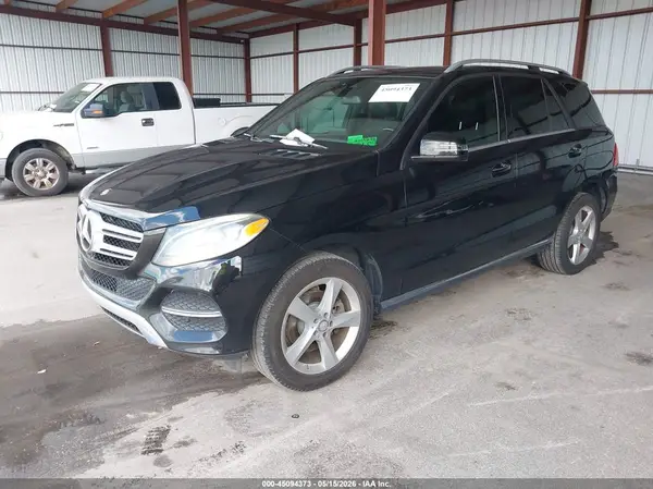 4JGDA5JB5GA766561 2016 MERCEDES-BENZ GLE - Image 2