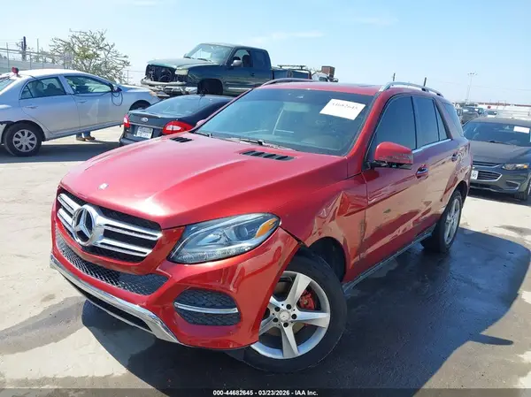4JGDA5JB5GA779245 2016 MERCEDES-BENZ GLE - Image 2