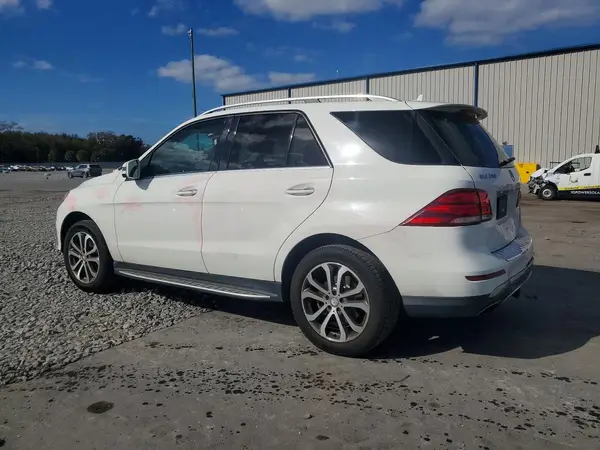 4JGDA5JB5GA797650 2016 MERCEDES-BENZ GLE - Image 2