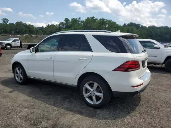 4JGDA5JB5HA837470 2017 MERCEDES-BENZ GLE - Image 2