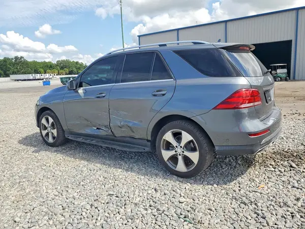 4JGDA5JB5HA837520 2017 MERCEDES-BENZ GLE - Image 2