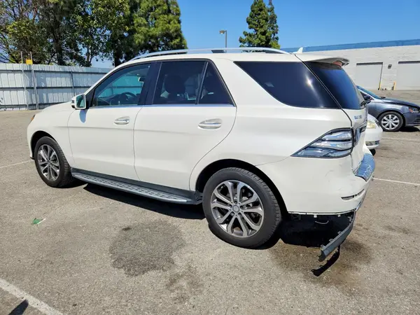 4JGDA5JB5HA852504 2017 MERCEDES-BENZ GLE - Image 2