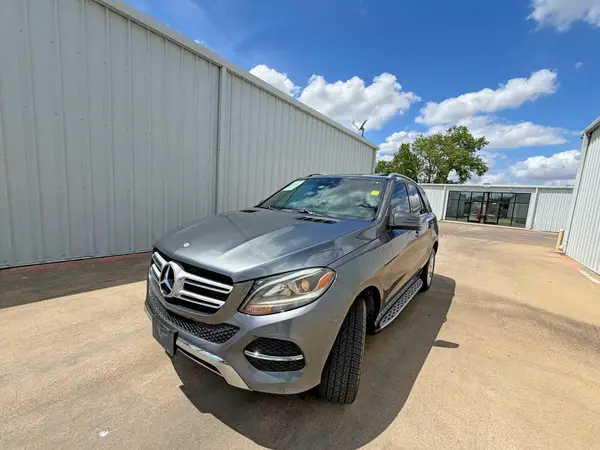 4JGDA5JB5HA861218 2017 MERCEDES-BENZ GLE - Image 2