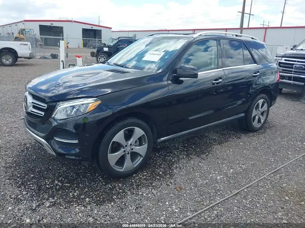 4JGDA5JB5HA871733 2017 MERCEDES-BENZ GLE - Image 2