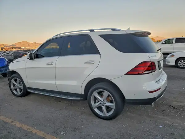 4JGDA5JB5HA891383 2017 MERCEDES-BENZ GLE - Image 2