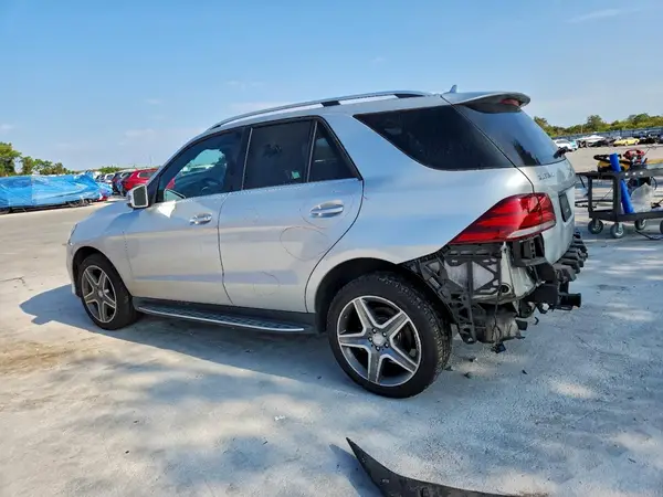 4JGDA5JB5HA897054 2017 MERCEDES-BENZ GLE - Image 2