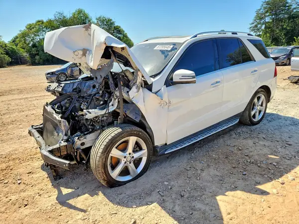4JGDA5JB5HA900373 2017 MERCEDES-BENZ GLE - Image 1