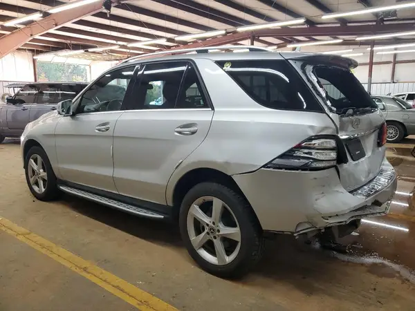 4JGDA5JB5HA957740 2017 MERCEDES-BENZ GLE - Image 2