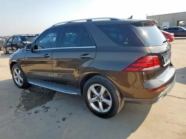 4JGDA5JB5HA959794 2017 MERCEDES-BENZ GLE - Image 2