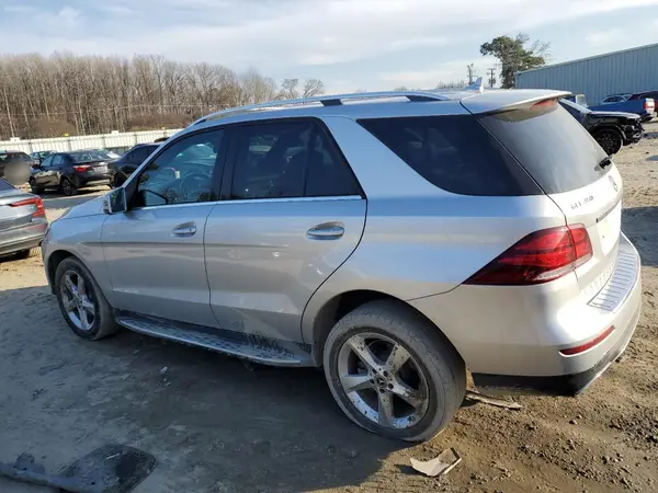 4JGDA5JB5JB014490 2018 MERCEDES-BENZ GLE - Image 2