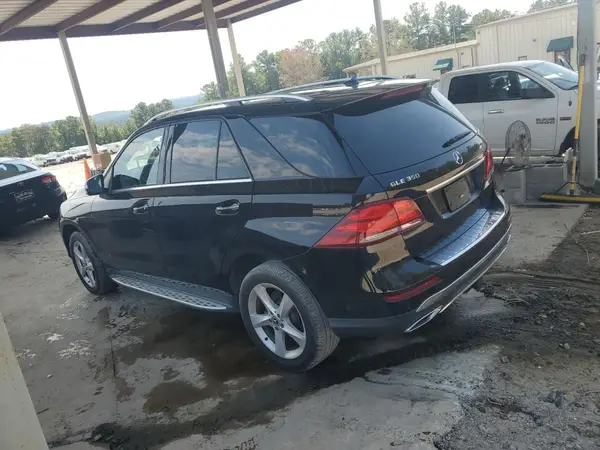 4JGDA5JB5JB025182 2018 MERCEDES-BENZ GLE - Image 2