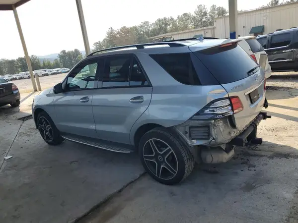 4JGDA5JB5JB125816 2018 MERCEDES-BENZ GLE - Image 2