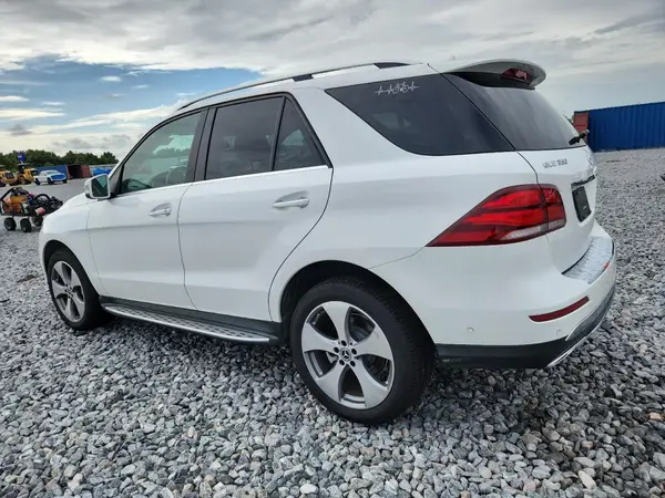 4JGDA5JB5JB129428 2018 MERCEDES-BENZ GLE - Image 2