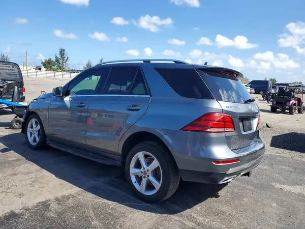 4JGDA5JB5JB147170 2018 MERCEDES-BENZ GLE - Image 2