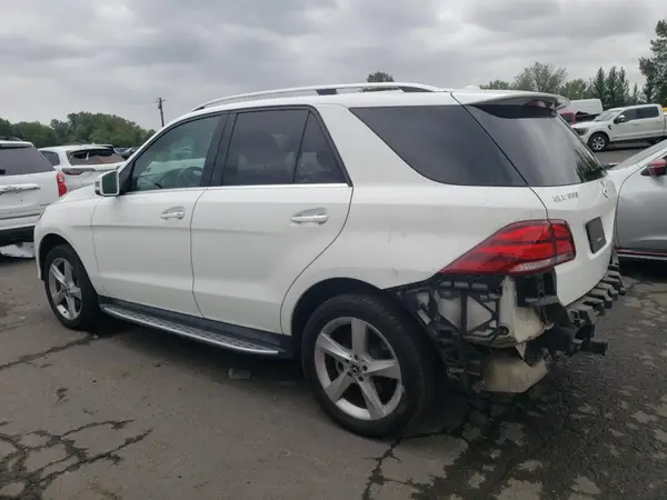 4JGDA5JB5JB180346 2018 MERCEDES-BENZ GLE - Image 2