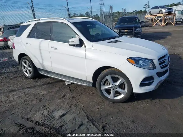 4JGDA5JB5JB185143 2018 MERCEDES-BENZ GLE - Image 1