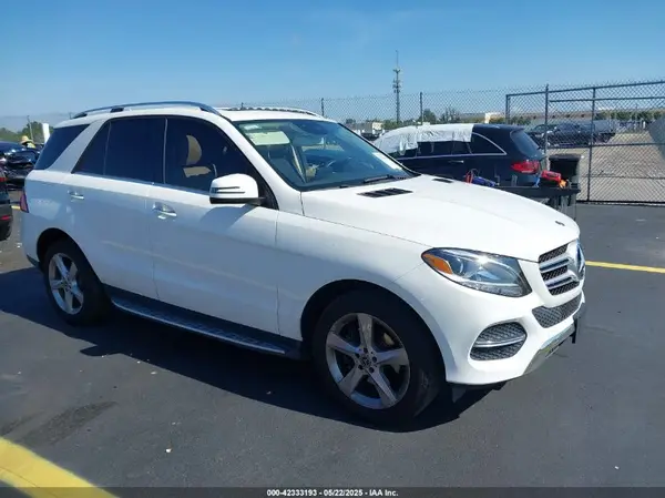 4JGDA5JB5JB196210 2018 MERCEDES-BENZ GLE - Image 1
