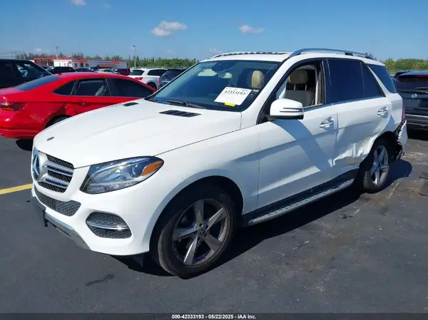 4JGDA5JB5JB196210 2018 MERCEDES-BENZ GLE - Image 2