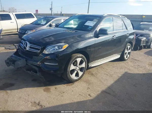 4JGDA5JB6GA666632 2016 MERCEDES-BENZ GLE - Image 2