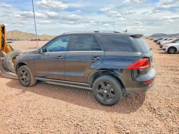4JGDA5JB6GA681325 2016 MERCEDES-BENZ GLE - Image 2