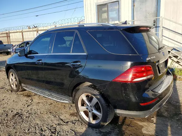 4JGDA5JB6GA683429 2016 MERCEDES-BENZ GLE - Image 2