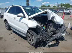4JGDA5JB6GA686993 2016 MERCEDES-BENZ GLE