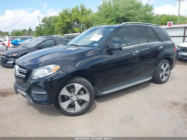 4JGDA5JB6GA695208 2016 MERCEDES-BENZ GLE - Image 2