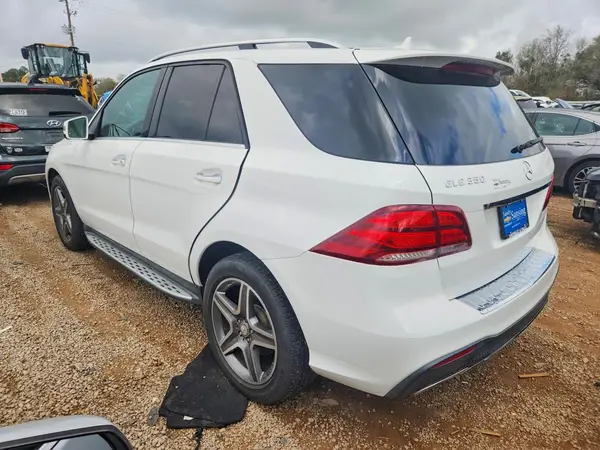 4JGDA5JB6GA696861 2016 MERCEDES-BENZ GLE - Image 2