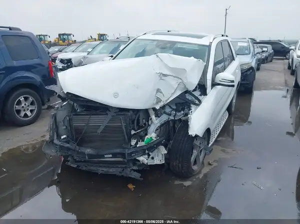 4JGDA5JB6GA712251 2016 MERCEDES-BENZ GLE - Image 2