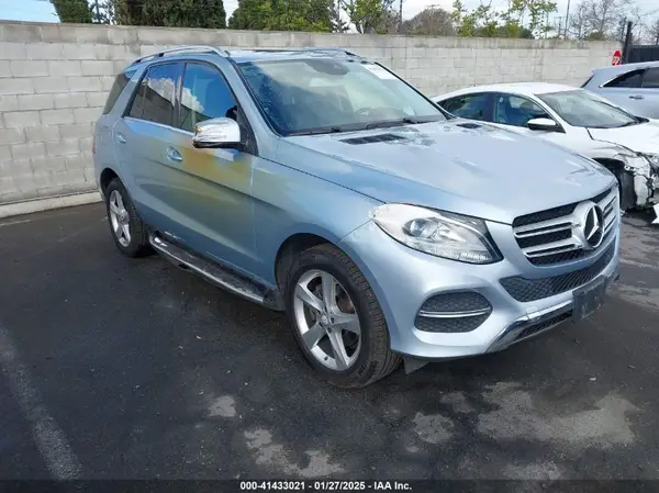 4JGDA5JB6GA724917 2016 MERCEDES-BENZ GLE - Image 1
