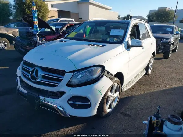 4JGDA5JB6GA775690 2016 MERCEDES-BENZ GLE - Image 2